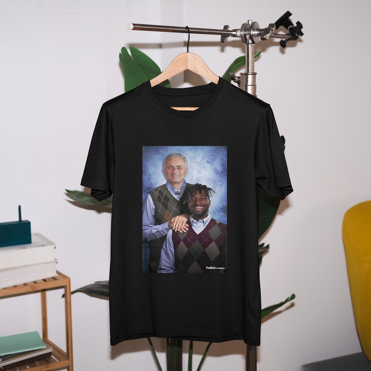 Jose Mourinho & Allan St Maximin T Shirt | Fenerbahce T Shirt | Fenerbahce Fan | Fenerbahce Gift | Super Lig | Mourinho and St Maximin